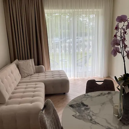 Luxury Sarli Nemirsetos Parke *