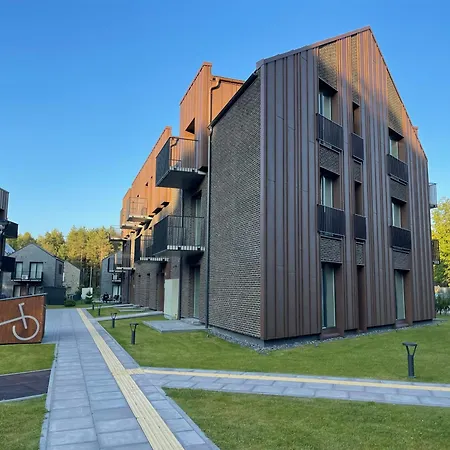 Luxury Sarli Nemirsetos Parke דירה