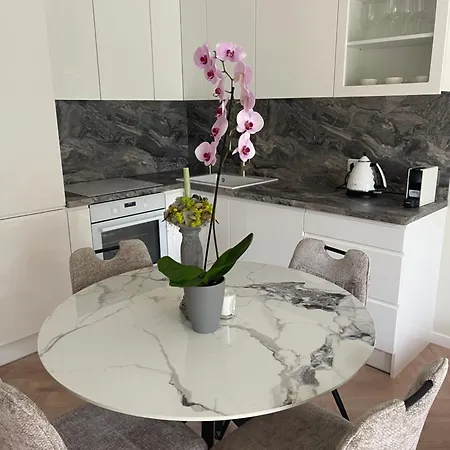 Luxury Sarli Nemirsetos Parke * פלאנגה