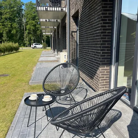 Luxury Sarli Nemirsetos Parke Apartament *