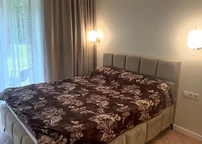 Apartment Luxury Sarli Nemirsetos Parke